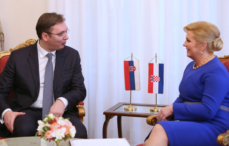 НОВОСТИ САЗНАЈУ: Вучић са Колиндом у Вуковару