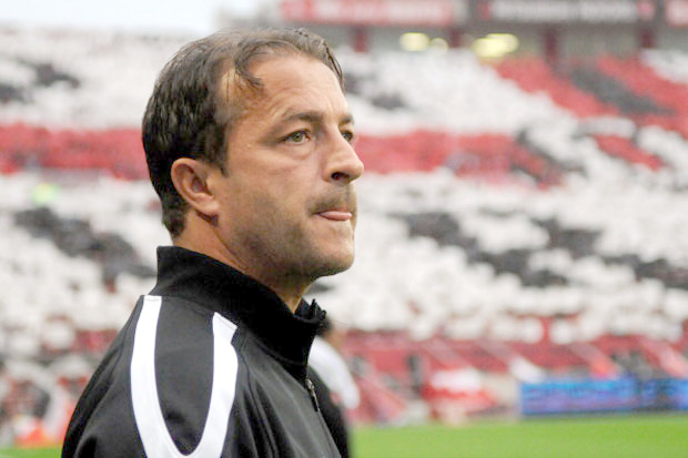 Петровић на клупи Хага?