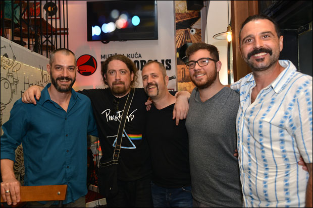 Васил уживо са Дејвидом Бинијем