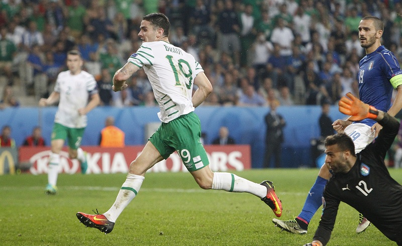 ГРУПА Е: Ирска слави Брејдија, Ибрахимовић иде кући (ВИДЕО)