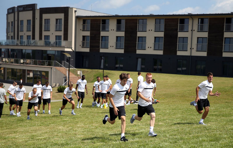 Партизан тражи шпански пелцер