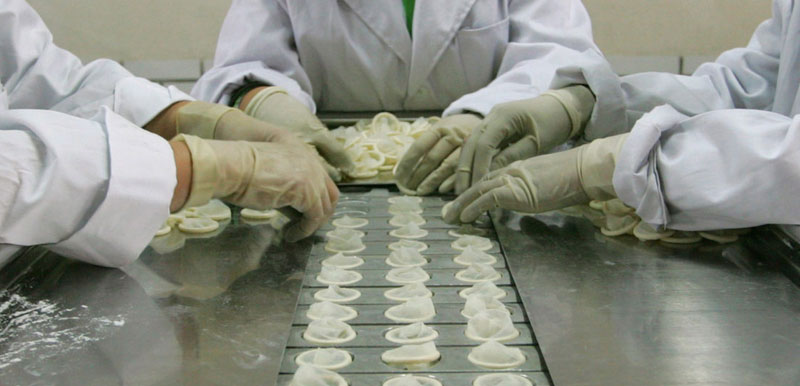 Етиопија ће бацити 69 милиона неисправних кондома