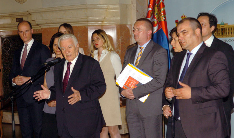 Пајтић остао без кворума