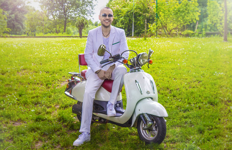 Бане Мојићевић: Летњи хит поводом јубилеја (ВИДЕО)