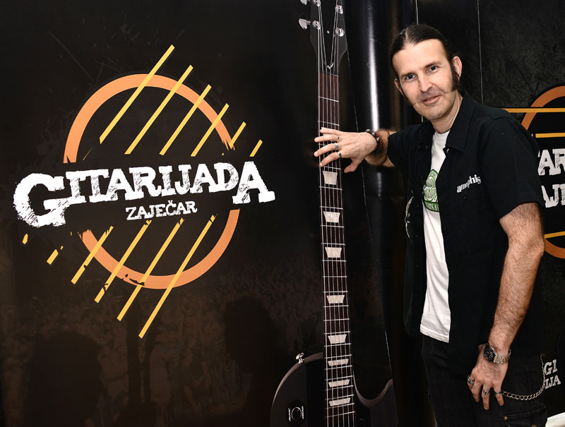 Аца Селтик: Рокенрол је оно што демократија није