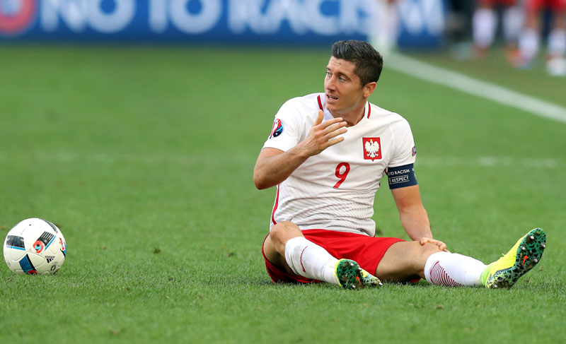 Сви чекају Левандовског, Зомер се не плаши Пољака