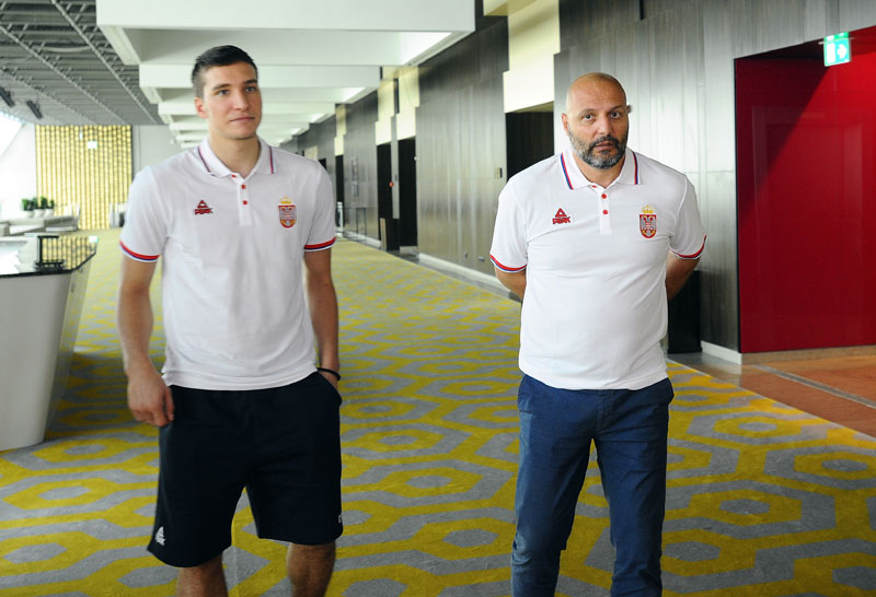 Србија дочекује Француску: Увек се закува са њима