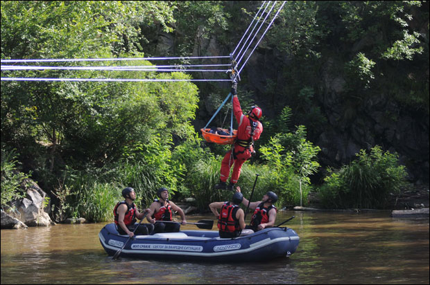 Вратоломије насред Ибра