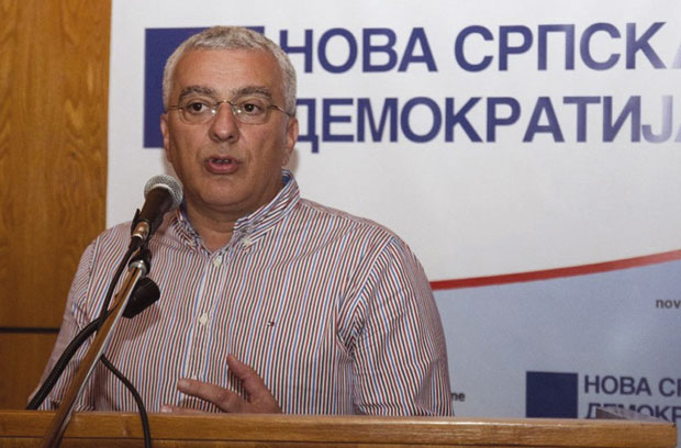 ЦГ: Референдум једино решење