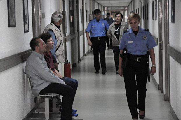 Стиже српски Прави детектив