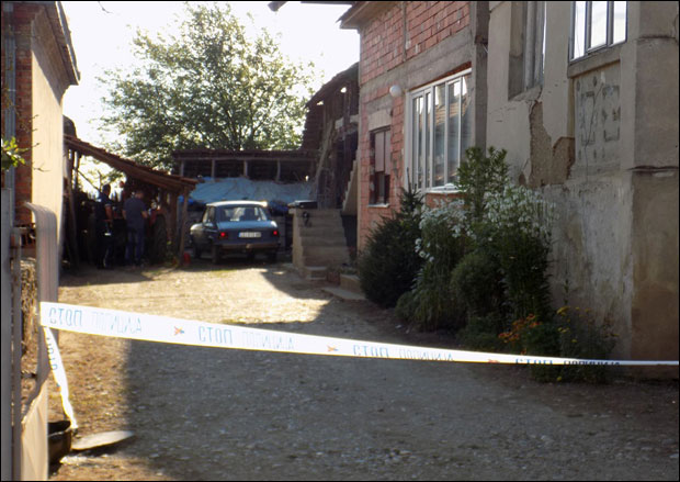 ТРАГЕДИЈА КОД ЛЕСКОВЦА: Муж убио жену па повредио себе