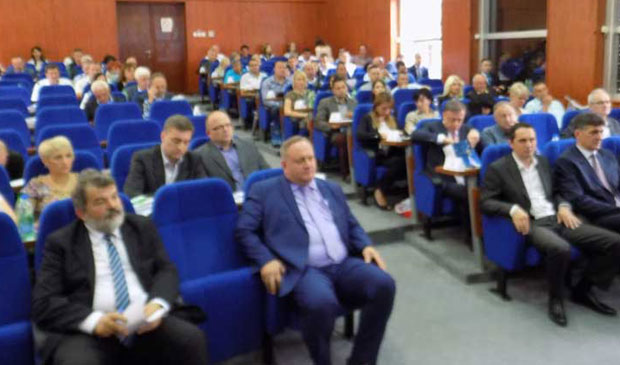 Одборници дочекали зору