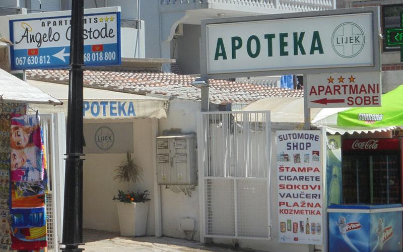 Сутоморе: Бомбама на кућу Вуксановића