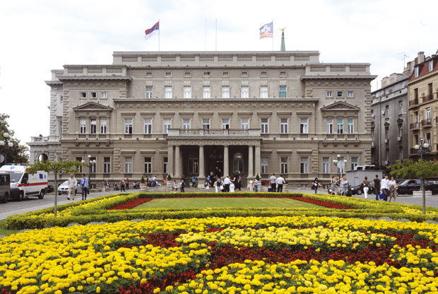 Београдским општинама само мрвице власти