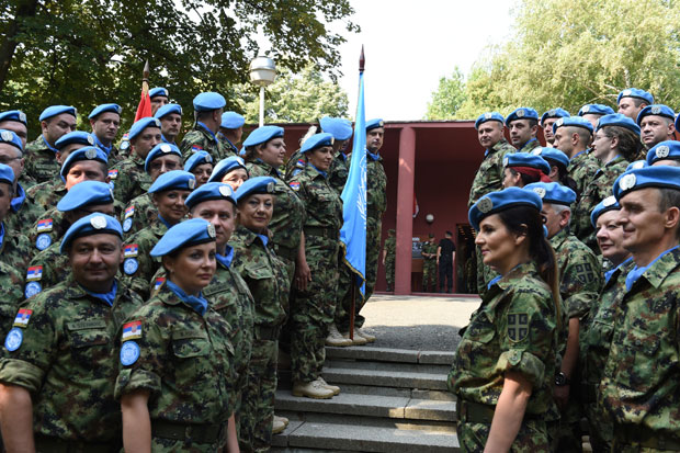 ВС: Нови контигент мировњака испраћен у Африку