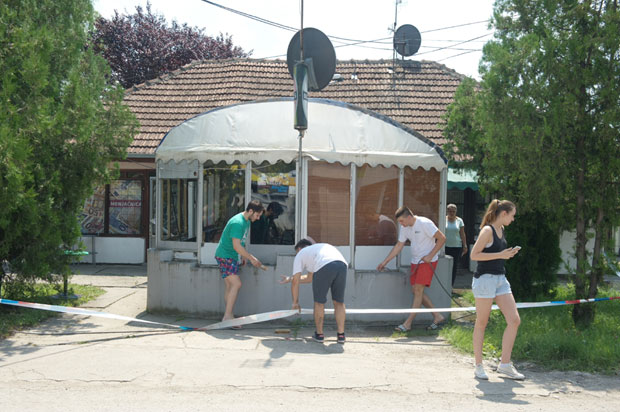 ПРИЈАТЕЉ УБИЦЕ ИЗ ЖИТИШТА: Био је љубоморан и после развода, бесно је рекао да зна да га вара!