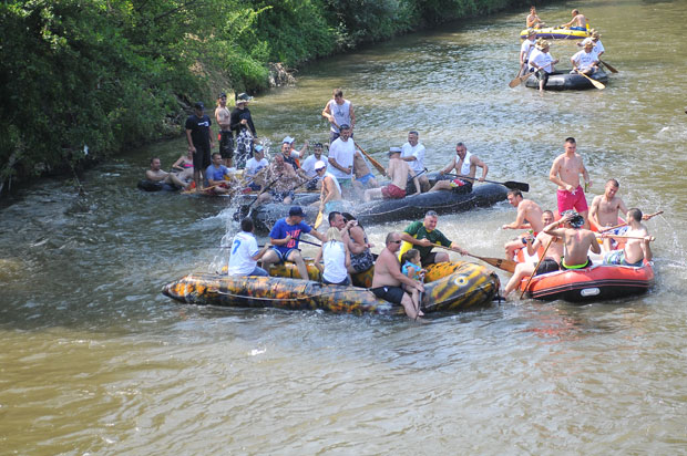Луда журка на Ибру
