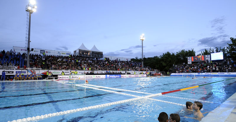 Скандал на ватерполо утакмици у Београду: Потукли се Хрвати и Грци