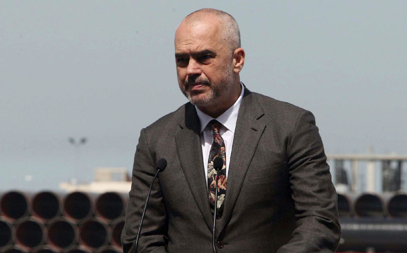 Албанска опозиција: Рама финансирао Обамину кампању