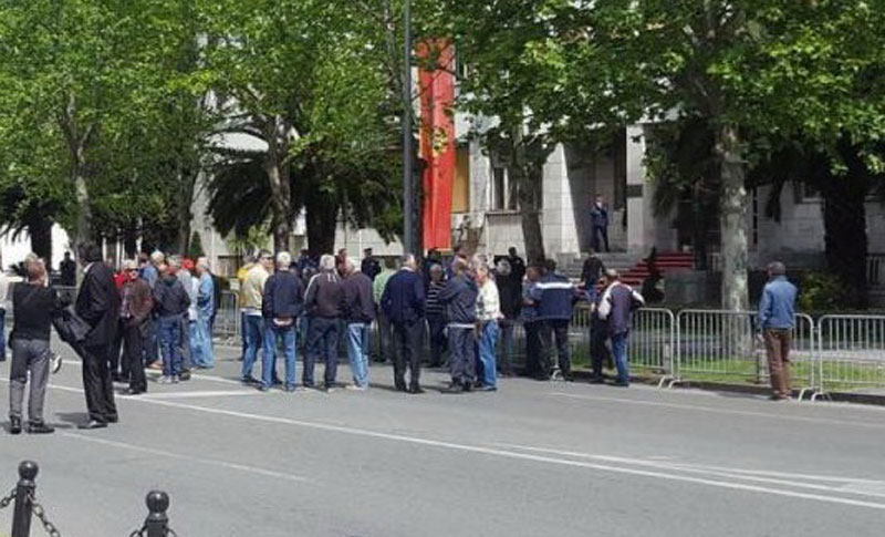 КАП: Неизвесна исплата отпремнина