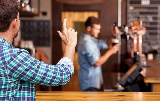 Како да најлакше (не) изнервирате конобаре