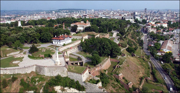 ЛЕГЕНДАРНЕ СРПСКЕ ТВРЂАВЕ: И Србија тврђаве за трку има