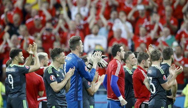 Парада и концерт за репрезентативце Велса у Кардифу