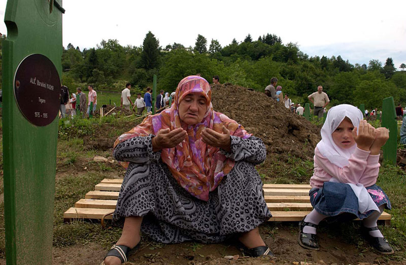 Преко Сребренице би да праве нацију