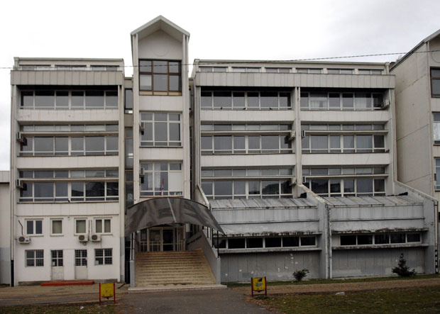 МИНИСТАРСТВО ПОРУЧИЛО XV ГИМНАЗИЈИ: Заслужите име патријарха Павла