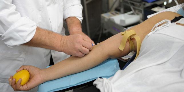 Хомосексуалцима у Француској дозвољено да донирају крв