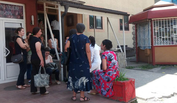 Протести се селе у Подгорицу