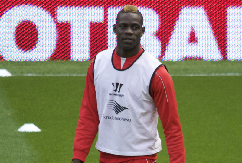 Балотели званичнови фудбалер Нице