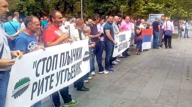 Пресудама плаћају туђи нерад