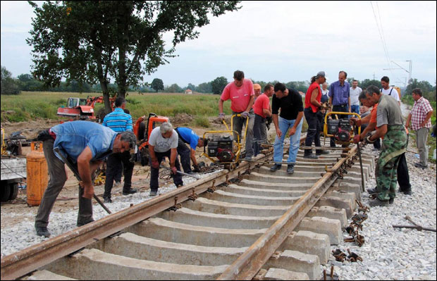 Почели радови на прузи Београд - Бар