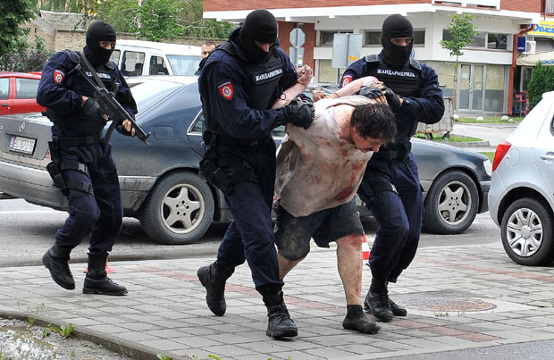 Казне за педофиле и дупло веће