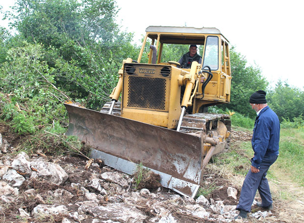 Преко старе границе после 183 године