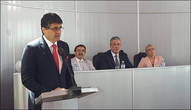 Нишлије у првом плану