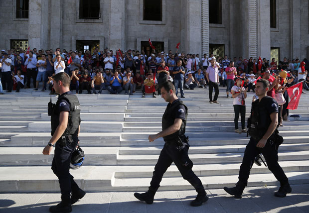 НОВИ ДЕТАЉИ: Турска војска још раније знала за пуч