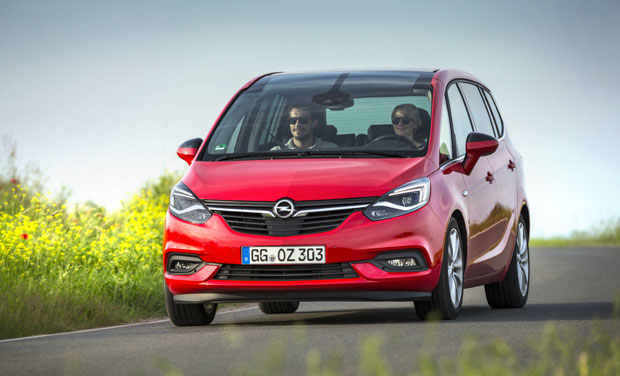 Прави путујући салон