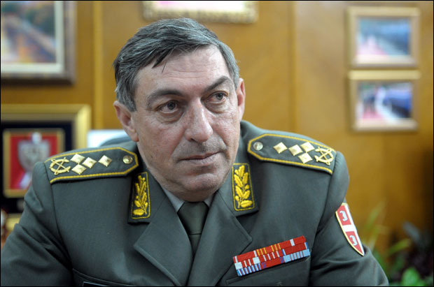 Диковић и Ребић обишли тимове војске и полиције на граници са Бугарском