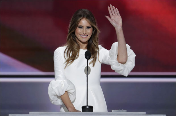 Икона стила: Меланија Трамп у хаљини Роксанде Илинчић