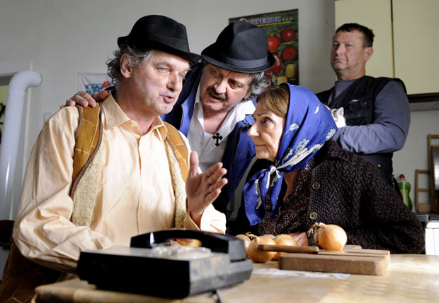 “Село гори, а баба се чешља”: Пала последња клапа, у октобру на РТС