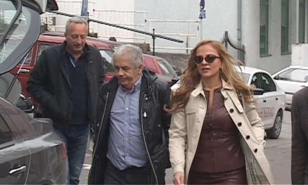 Калићима враћају империју