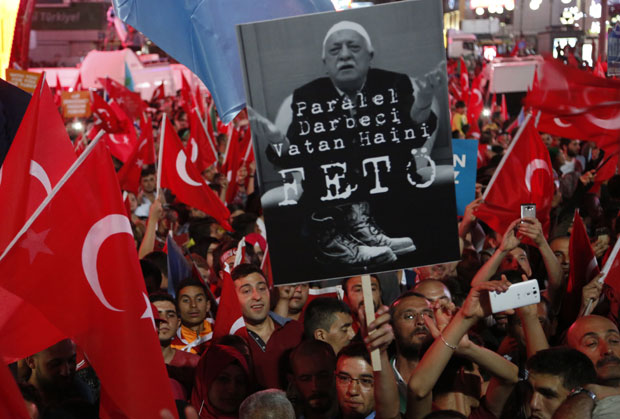 У Турској ухапшен Гуленов нећак; Министар: Гулен опаснији од Исламске државе