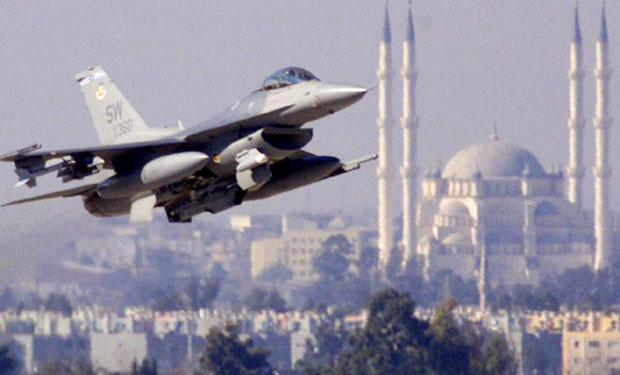 Излази ли Турска из НАТО?