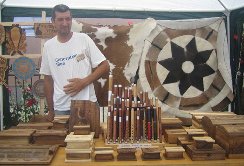 Зарада је на селу