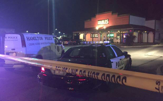 ПАНИКА У ОХАЈУ: Пуцњава у бару, један мртав, више рањених