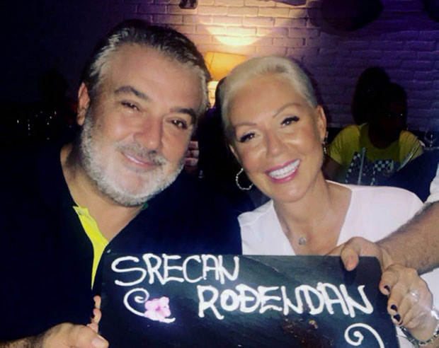 БОБА ЖИВОЈИНОВИЋ ПРОСЛАВИО РОЂЕНДАН: А од Беки - торта