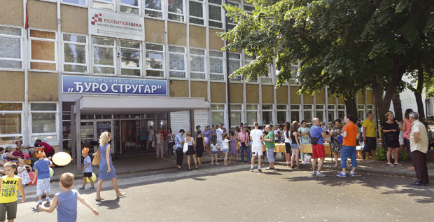 На кафи код Ђуре... против затварања