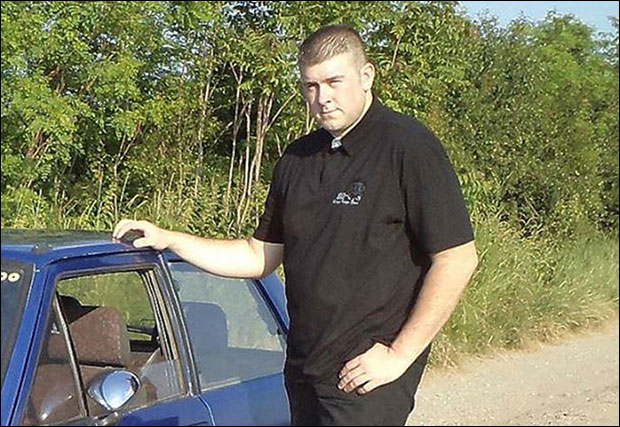 Мистериозни нестанак младића после смрти мајке: Месец дана ни вести о Александру